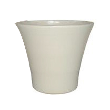 halcy on pottery trumpet off white